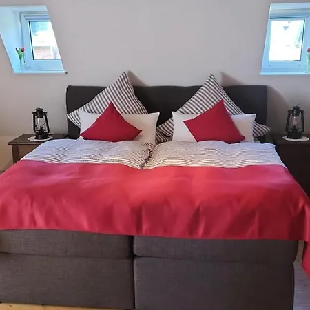 Hébergement de vacances Fachwerk Ferienhaus Am Moselstausee 6 *